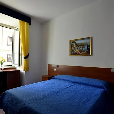 Tex Szálloda 3*