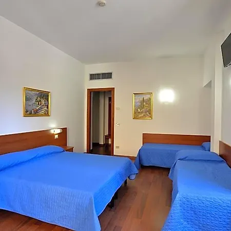 Ξενοδοχείο Tex 3*